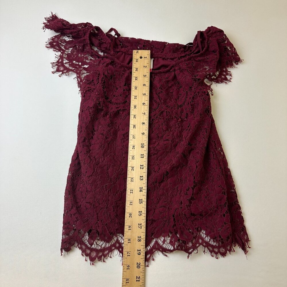 No Boundaries Top Womens Small Lace Off Shoulder Scalloped Lined Boho Cute - Picture 6 of 9